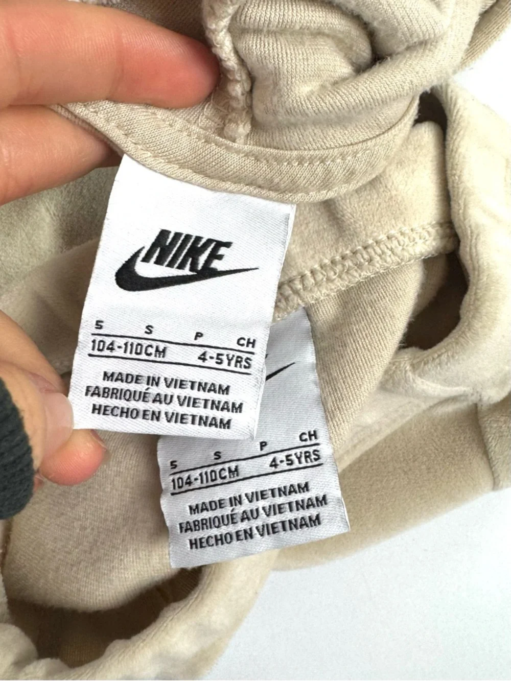 Nike Girls Youth Sz 4/5 Cozy Velour Pullover Hoodie & Flared Leggings 2pc Set - Picture 7 of 8